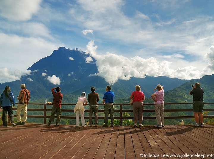 Watching Mt Kinabalu