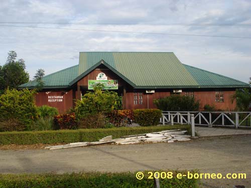 Sabah Tea Garden - reception and restaurant area